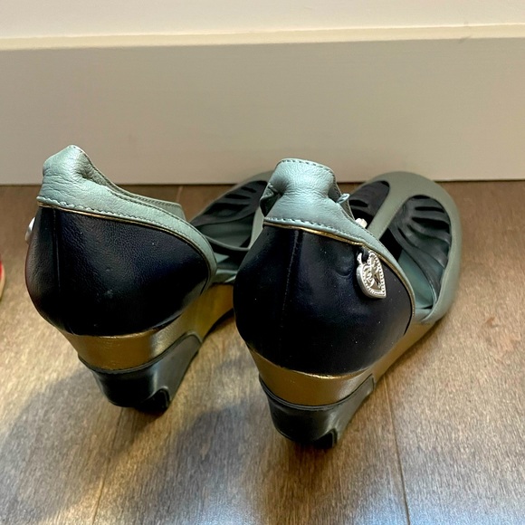 Ben Sherman Sandal Heels - Picture 2 of 4